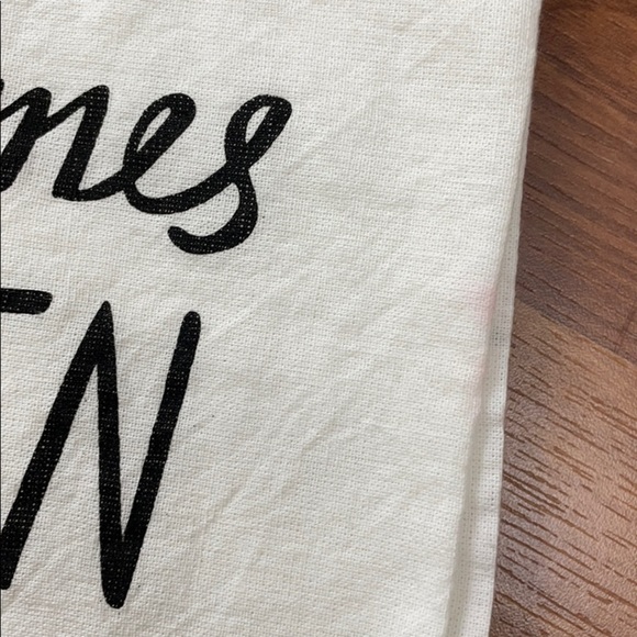 Primitives by Kathy Towel Open My Mouth & My Moth - Picture 7 of 8